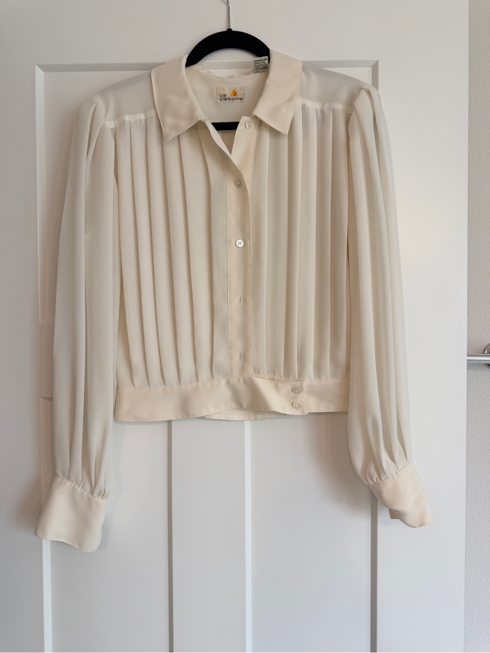 Vintage! Pleated Cream Women's Button-Up Top